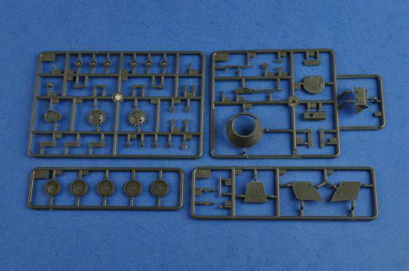 Assembly model 1:35 tank T-40 Light Tank Hobby Boss 83825