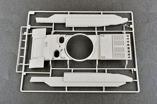 Сборная модель 1:35 танк T-14 Armata MBT Trumpeter 09528