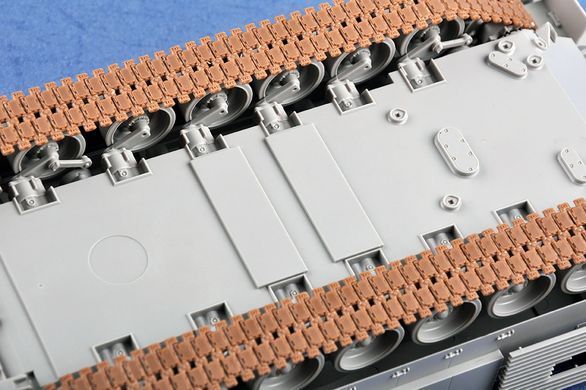 Сборная модель 1:35 танк T-14 Armata MBT Trumpeter 09528