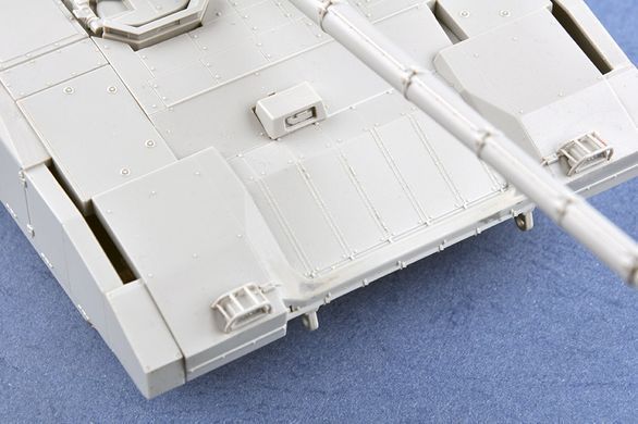 Сборная модель 1:35 танк T-14 Armata MBT Trumpeter 09528