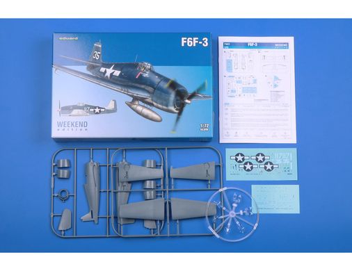 Збірна модель 1/72 гвинтовий літак F6F-3 Weekend Edition Eduard 7441