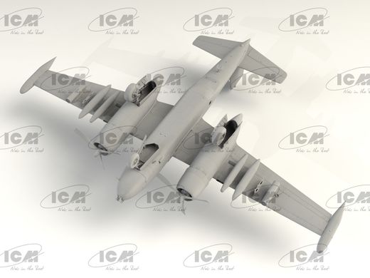 Сборная модель 1/48 самолет B-26K Counter Invader (ранний), ударный самолет США ICM 48278