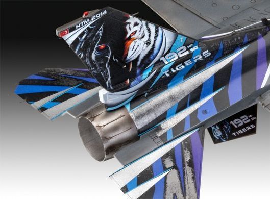 Збірна модель 1:72 винищувач F-16D Tigermeet 2014 Revell 03844