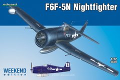 Сборная модель 1/72 винтовой самолет F6F-5N Nightfighter Weekend Edition Eduard 7434