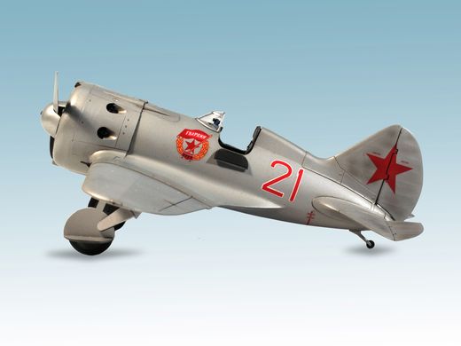 Збірна модель 1/48 літак I-16 тип 24,Радянський винищувач 2 Світової війни ICM 48097
