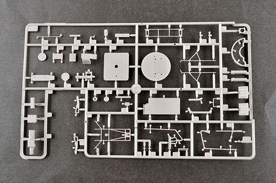 Prefab model 1/35 radar system 1S91 SURN KUB Radar Trumpeter 09571
