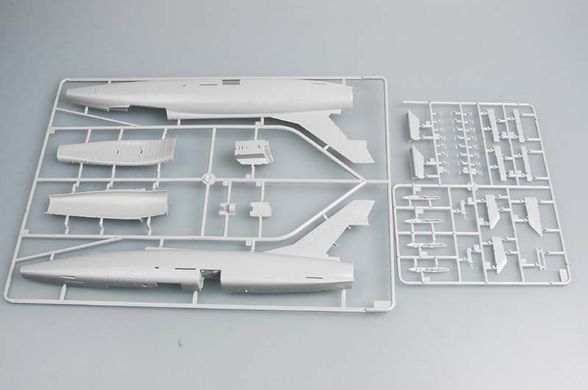 Збірна модель 1:48 літак North American F-100D Super Sabre Trumpeter 02839