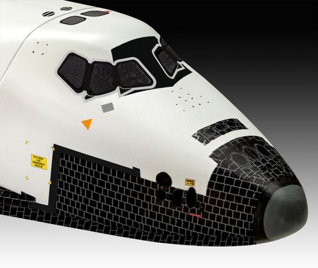 Сборная модель 1/144космический планер Moonraker Space Shuttle (James Bond 007) 'Moonraker' - Gift Set
