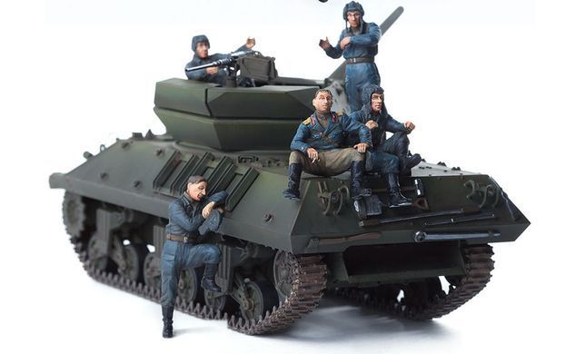 Assembled model 1:35 tank USSR M10 "Lend-Lease" Academy 13521