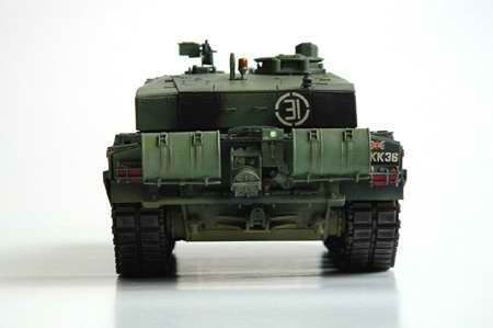 1:35 model kit British Challenger II Trumpeter 00308 British main battle tank