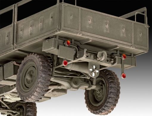 Збірна модель 1/35 вантажний автомобіль Unimog S 404 Revell 03348