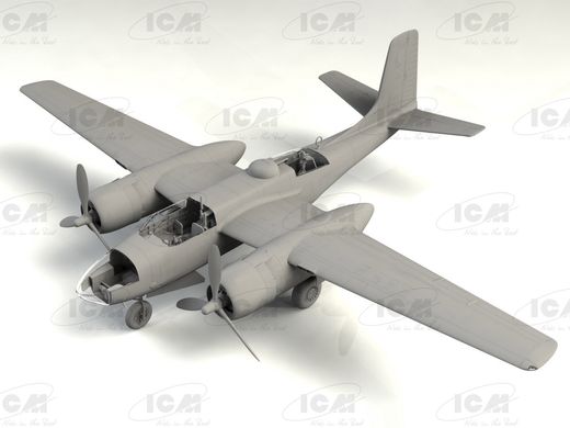 Сборная модель 1/48 самолет A-26С-15 Invader, Американский бомбардировщик II СВ ICM 48283