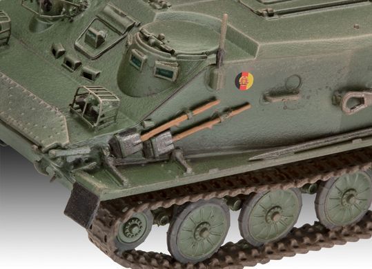 Збірна модель 1/72 бронетранспортер BTR-50PK ex Toxso Revell 03313