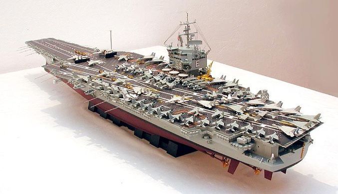 Збірна модель 1:350 корабель USS Enterprise CVN-65 Tamiya 78007