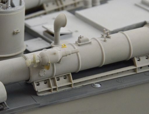 Збірна модель 1:35 катер Vosper 72 '6' 'MTB 77 Italeri 5610