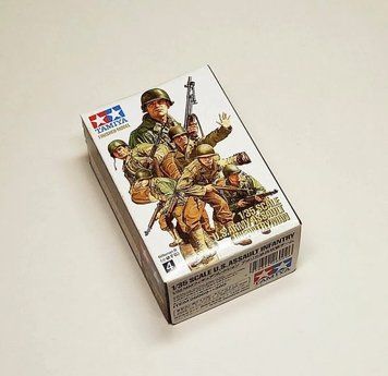 Фигуры 1:35 пехота U.S. ASSAULT INFANTRY RIFLEMAN B Tamiya 26009