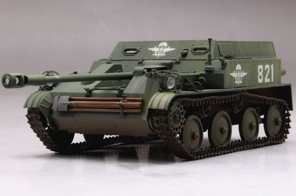 Збірна модель 1:35 САУ ASU-57 Airborne Tank Destroyer Hobby Boss 83896