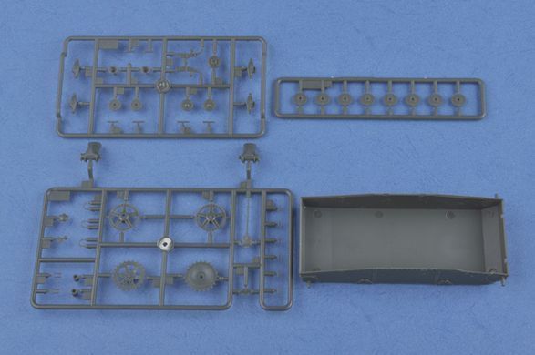 Assembled model 1:35 Soviet tank AT-1 Self-Propelled Gun Hobby Boss 82499
