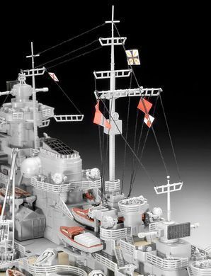 Збірна модель 1:350 німецького лінкора "Бісмарк" Bismarck Revell 05040