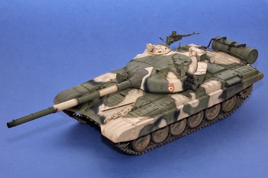 Збірна модель 1/16 основний бойовий танк Т-72Б Trumpeter 00924