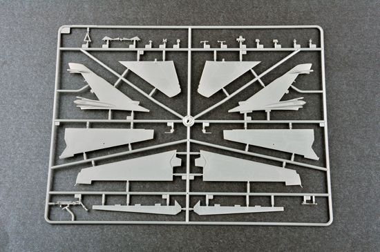 Сборная модель 1:72 тактический бомбардировщик Су-24 М Фехтовальщик Trumpeter 01673