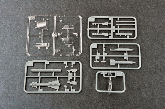 Сборная модель 1:72 тактический бомбардировщик Су-24 М Фехтовальщик Trumpeter 01673