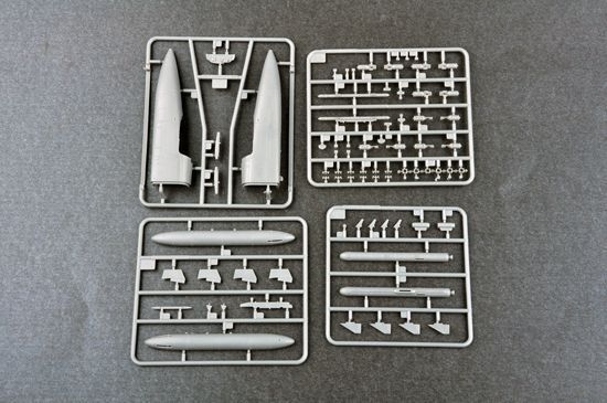 Сборная модель 1:72 тактический бомбардировщик Су-24 М Фехтовальщик Trumpeter 01673