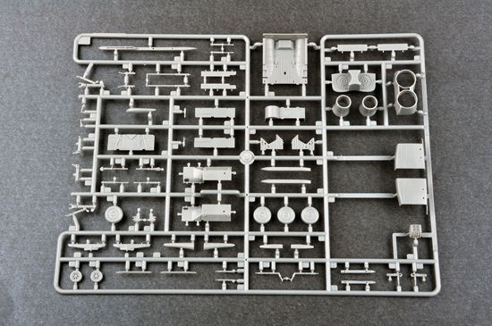 Сборная модель 1:72 тактический бомбардировщик Су-24 М Фехтовальщик Trumpeter 01673