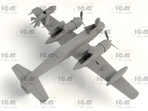 Збірна модель 1/48 літак "Jig Dog" JD-1D Invader з безпілотником KDA-1 ICM 48289