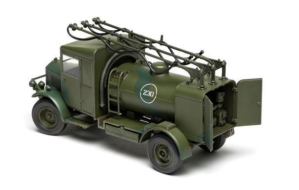 Збірна модель 1:48 вантажівка Albion AM463 Airfix 03312