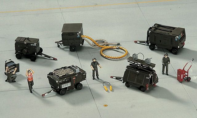 Набір Аеродромне обладнання для обслуговування та діагностики літаків ВПС США Hasegawa 35006, Немає в наявності