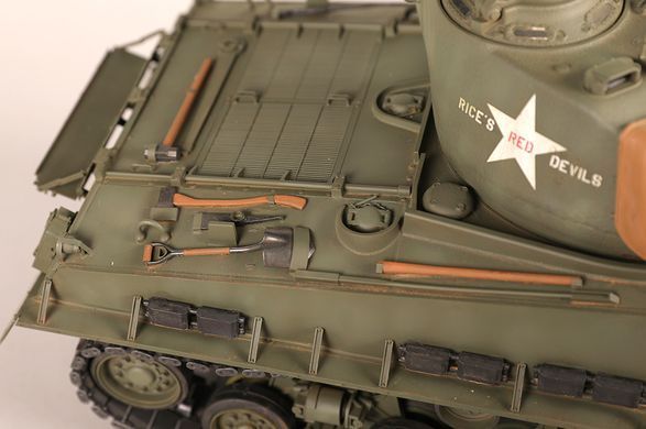 Збірна модель 1:16 американський середній танк M4A3E8 Medium Tank - Late I Love Kit 61620