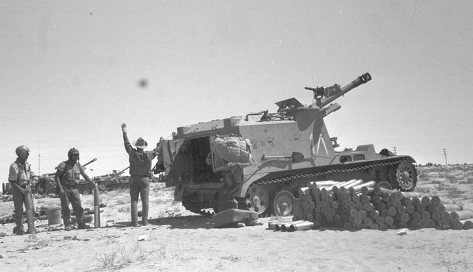 Збірна модель 1:72 французька 105-мм самохідна гаубиця AMX Mk.61 ACE 72453