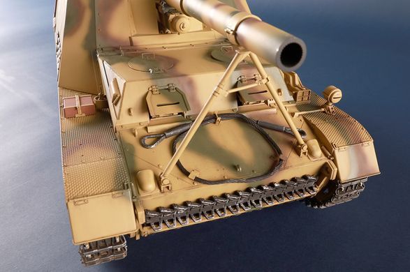 Збірна модель 1:16 САУ German Sd.Kfz.165 Hummel (Late Production) Trumpeter 00953