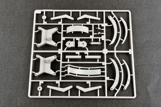Prefab model 1:35 BTM-3 High Speed Trench Digging Vehicle Trumpeter 09502