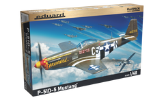 Сборная модель 1/48 самолета P-51D-5 Eduard 82101