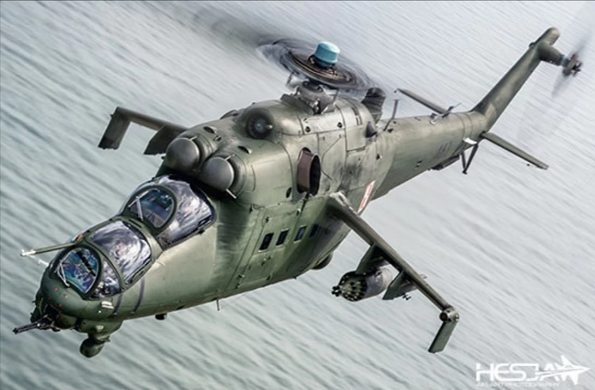 Збірна модель 1/48 озброєний гелікоптер Мі-24Д helicopter Mi-24D Hind-D Trumpeter 05812